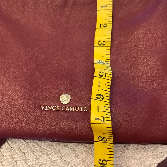 SOLD! Vince Camuto Cross body Shoulder bag - Picture 6 of 8